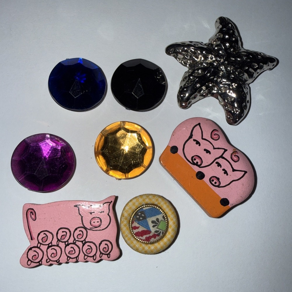 Vintage Button Cover Lot Of 8 Jeweled Pigs Starfish‎